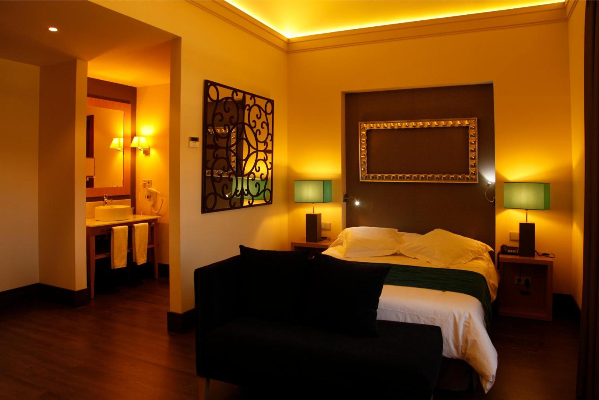 Hotel Spa Martín el Humano Segorbe Exterior foto
